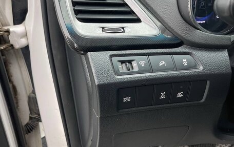 Hyundai Santa Fe III рестайлинг, 2012 год, 1 440 000 рублей, 15 фотография