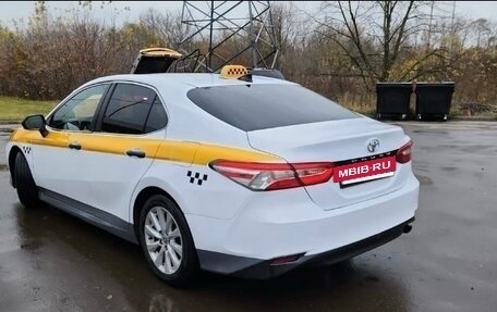 Toyota Camry, 2020 год, 1 790 000 рублей, 4 фотография