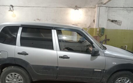 Chevrolet Niva I рестайлинг, 2012 год, 350 000 рублей, 7 фотография