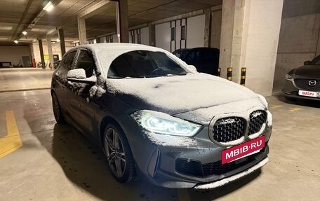 BMW 1 серия, 2019 год, 3 700 000 рублей, 3 фотография