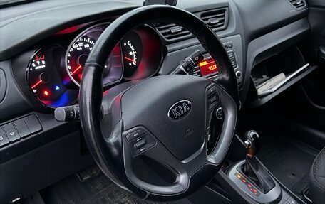KIA Rio III рестайлинг, 2015 год, 1 090 000 рублей, 2 фотография