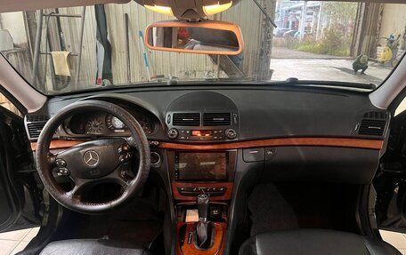 Mercedes-Benz E-Класс, 2007 год, 950 000 рублей, 4 фотография