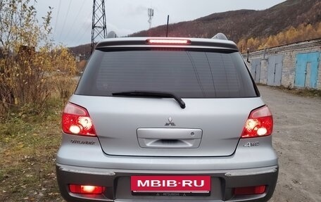 Mitsubishi Outlander III рестайлинг 3, 2007 год, 550 000 рублей, 18 фотография
