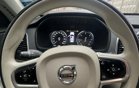 Volvo XC90 II рестайлинг, 2017 год, 4 000 000 рублей, 10 фотография