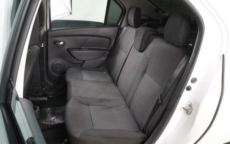 Renault Logan II, 2018 год, 750 000 рублей, 9 фотография