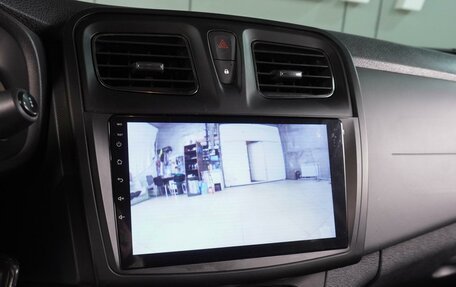 Renault Logan II, 2018 год, 750 000 рублей, 14 фотография