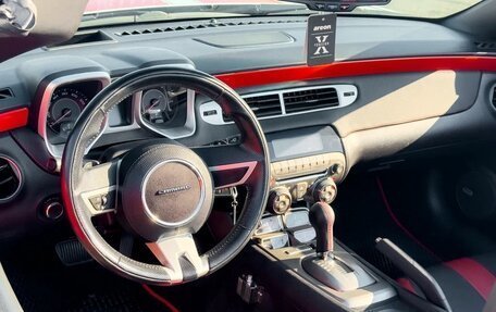 Chevrolet Camaro IV, 2011 год, 2 650 000 рублей, 16 фотография