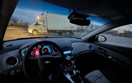 Chevrolet Cruze II, 2013 год, 770 000 рублей, 2 фотография