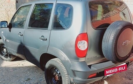 Chevrolet Niva I рестайлинг, 2014 год, 550 000 рублей, 4 фотография