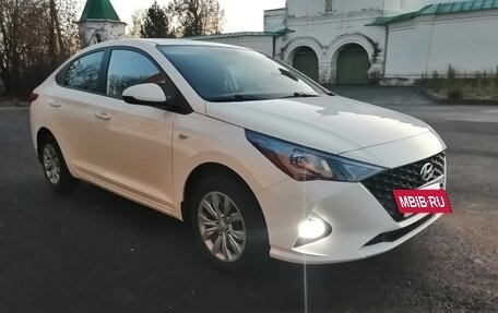 Hyundai Solaris II рестайлинг, 2020 год, 1 590 000 рублей, 8 фотография