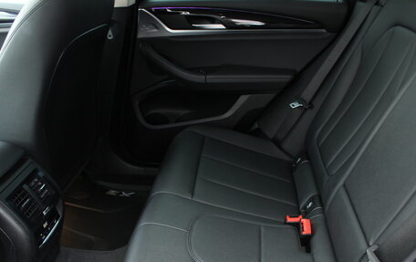 BMW X3, 2019 год, 3 150 000 рублей, 14 фотография