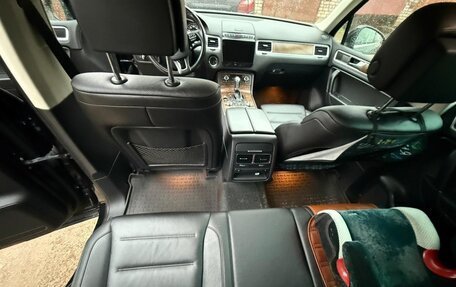 Volkswagen Touareg III, 2016 год, 3 300 000 рублей, 8 фотография