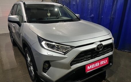 Toyota RAV4, 2021 год, 3 699 000 рублей, 5 фотография