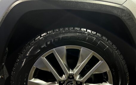 Toyota RAV4, 2021 год, 3 699 000 рублей, 10 фотография