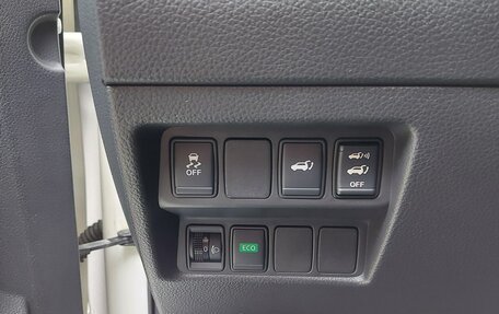 Nissan X-Trail, 2018 год, 2 100 000 рублей, 23 фотография