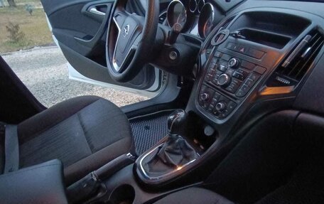 Opel Astra J, 2011 год, 450 000 рублей, 6 фотография