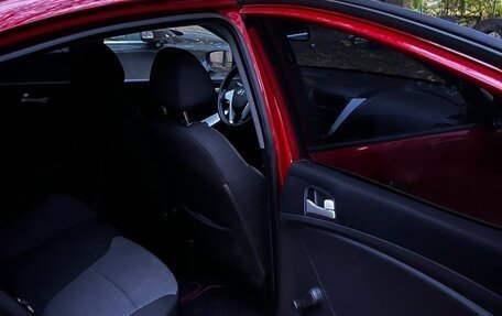 Hyundai Solaris II рестайлинг, 2011 год, 550 000 рублей, 14 фотография