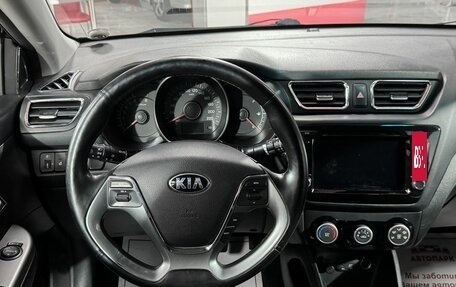 KIA Rio III рестайлинг, 2016 год, 999 000 рублей, 16 фотография