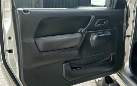 Suzuki Jimny, 2011 год, 978 000 рублей, 13 фотография