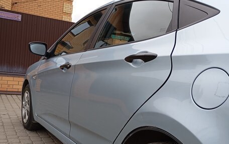 Hyundai Solaris II рестайлинг, 2011 год, 595 000 рублей, 12 фотография