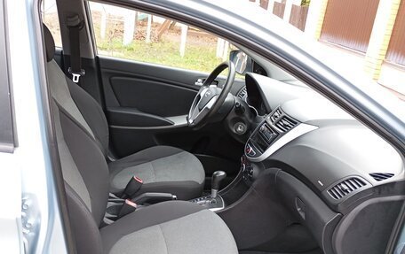 Hyundai Solaris II рестайлинг, 2011 год, 595 000 рублей, 27 фотография