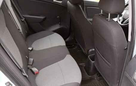 Hyundai Solaris II рестайлинг, 2011 год, 595 000 рублей, 28 фотография