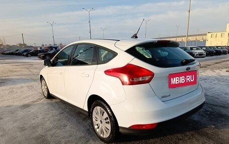 Ford Focus III, 2017 год, 899 000 рублей, 5 фотография