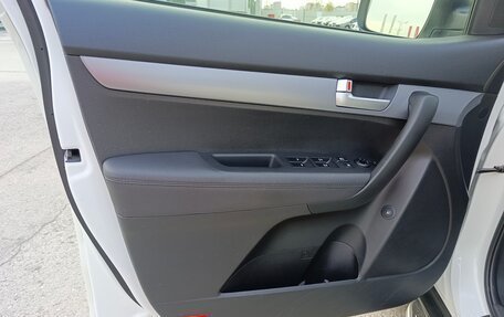 KIA Sorento II рестайлинг, 2014 год, 1 837 000 рублей, 11 фотография