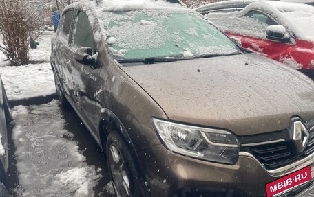 Renault Sandero II рестайлинг, 2020 год, 1 300 000 рублей, 2 фотография