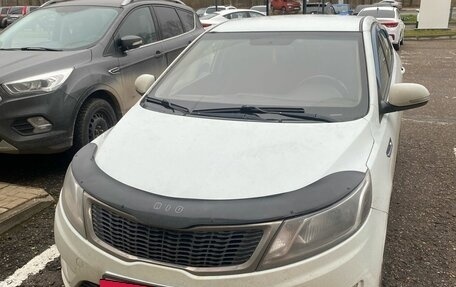 KIA Rio III рестайлинг, 2012 год, 600 000 рублей, 4 фотография