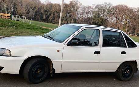 Daewoo Nexia I рестайлинг, 2010 год, 270 000 рублей, 3 фотография