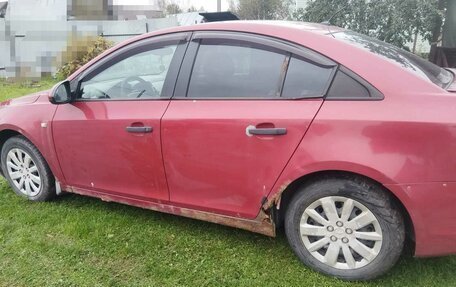 Chevrolet Cruze II, 2010 год, 250 000 рублей, 5 фотография