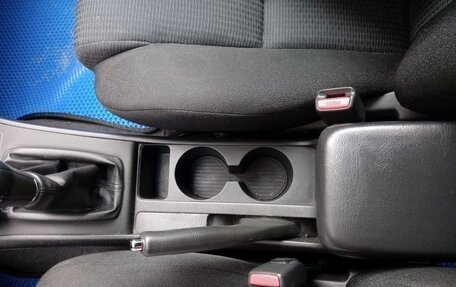 Toyota Corolla, 2005 год, 590 000 рублей, 20 фотография