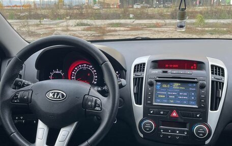 KIA cee'd I рестайлинг, 2011 год, 700 000 рублей, 9 фотография