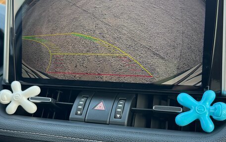 Toyota RAV4, 2020 год, 3 300 000 рублей, 13 фотография