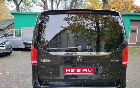 Mercedes-Benz V-Класс, 2021 год, 14 000 000 рублей, 19 фотография