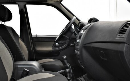 ЛуАЗ Patriot, 2012 год, 430 000 рублей, 10 фотография