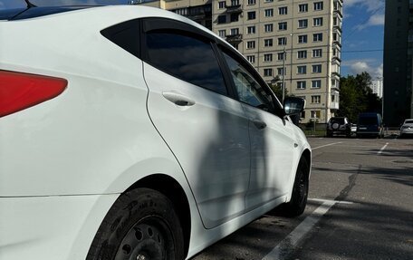 Hyundai Solaris II рестайлинг, 2011 год, 540 000 рублей, 11 фотография