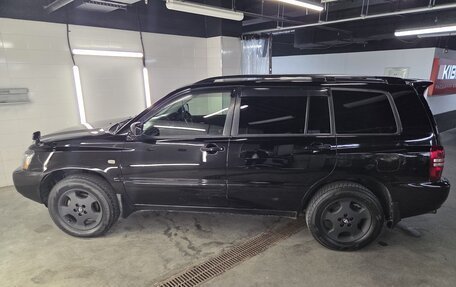 Toyota Kluger I, 2002 год, 1 000 000 рублей, 3 фотография