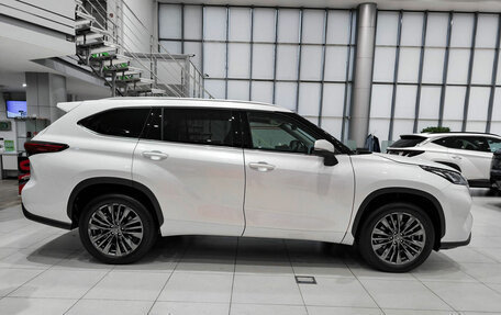 Toyota Highlander, 2025 год, 6 195 000 рублей, 8 фотография