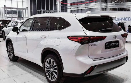 Toyota Highlander, 2025 год, 6 195 000 рублей, 11 фотография