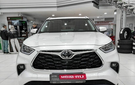 Toyota Highlander, 2025 год, 6 195 000 рублей, 3 фотография