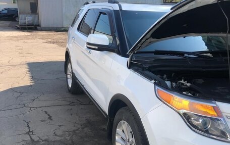 Ford Explorer VI, 2013 год, 2 100 000 рублей, 3 фотография