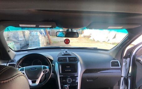 Ford Explorer VI, 2013 год, 2 100 000 рублей, 11 фотография