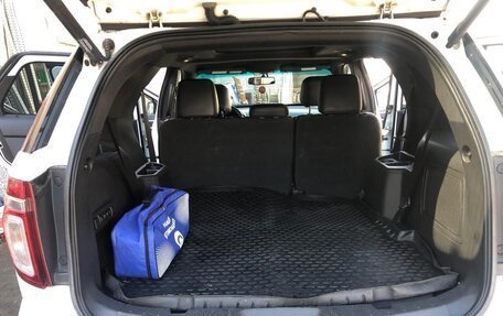 Ford Explorer VI, 2013 год, 2 100 000 рублей, 12 фотография