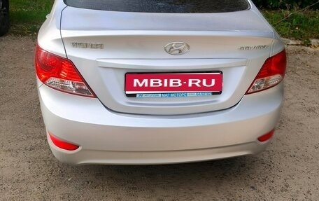 Hyundai Solaris II рестайлинг, 2013 год, 775 000 рублей, 1 фотография