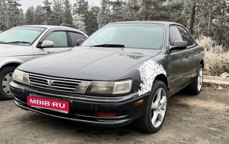 Toyota Vista, 1993 год, 330 000 рублей, 1 фотография