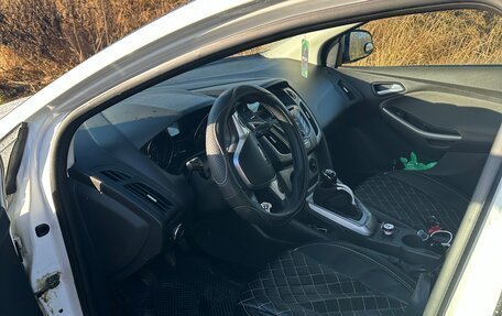 Ford Focus III, 2015 год, 950 000 рублей, 1 фотография