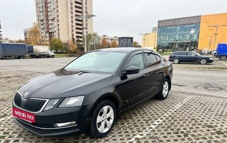 Skoda Octavia, 2018 год, 1 290 000 рублей, 3 фотография