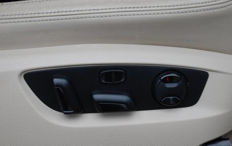 Volkswagen Touareg III, 2010 год, 1 980 000 рублей, 10 фотография